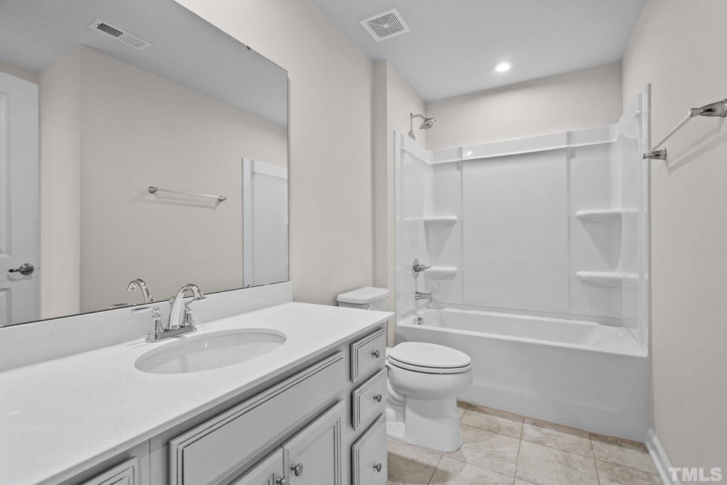 1509 Newpoint Drive - Photo 18