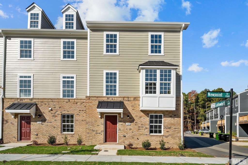 1509 Newpoint Drive - Photo 1