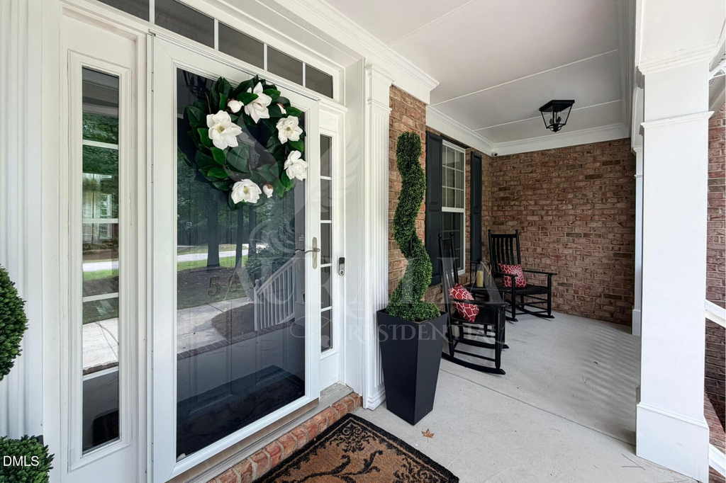 5604 Pine Rock Court - Photo 4