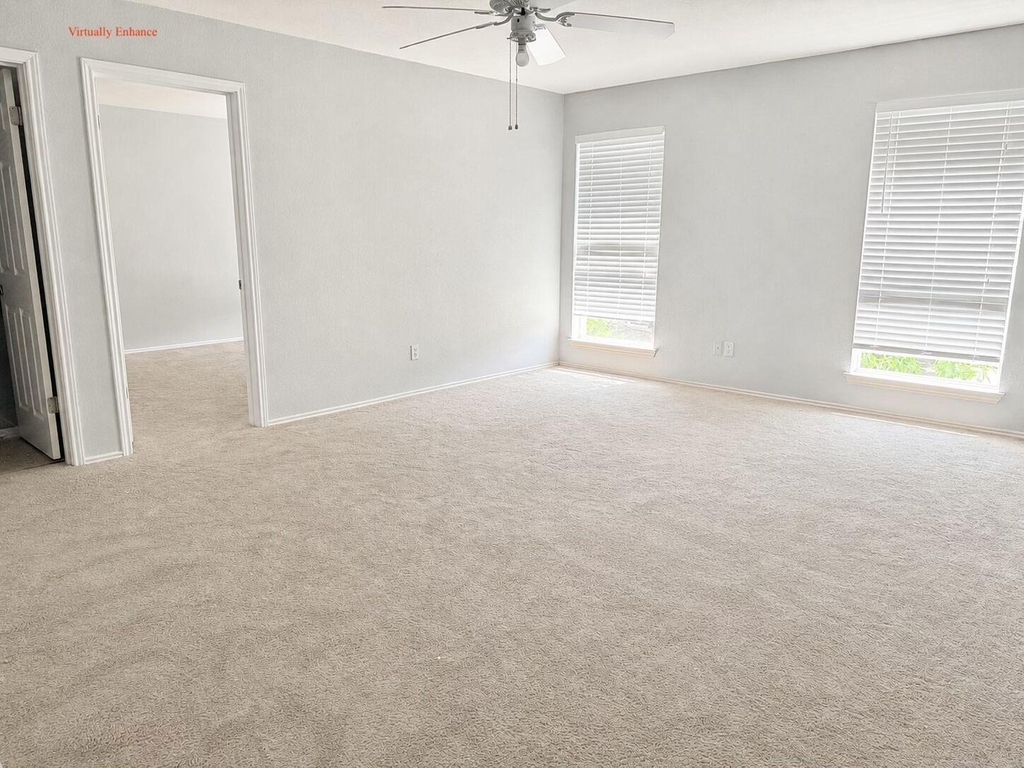 1002 Acanthus St - Photo 8