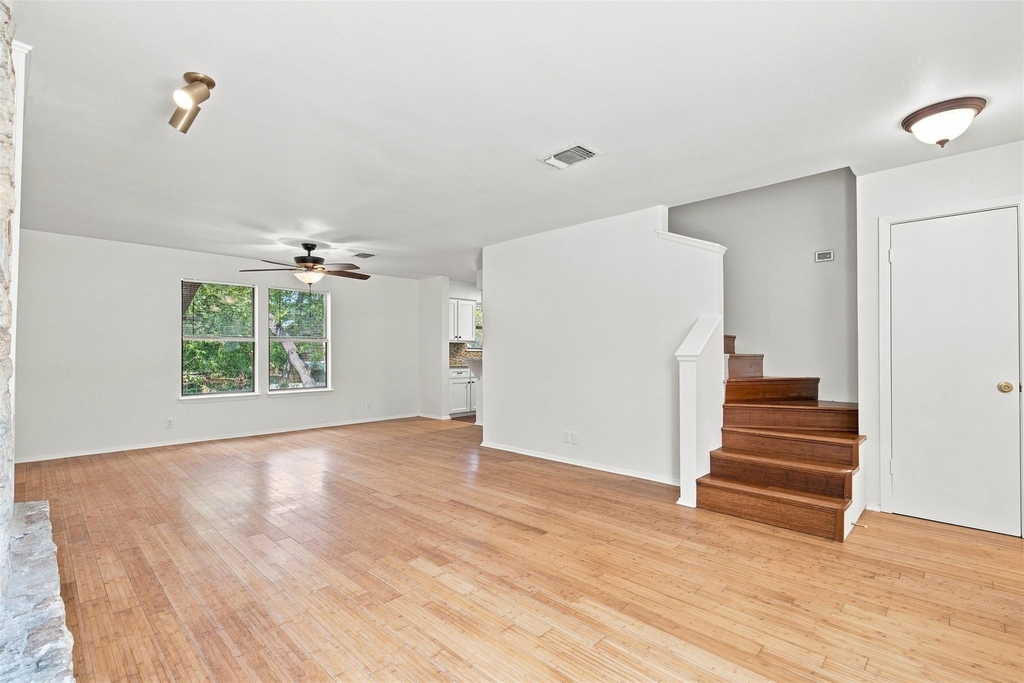 10010 Wildflower Ln - Photo 4