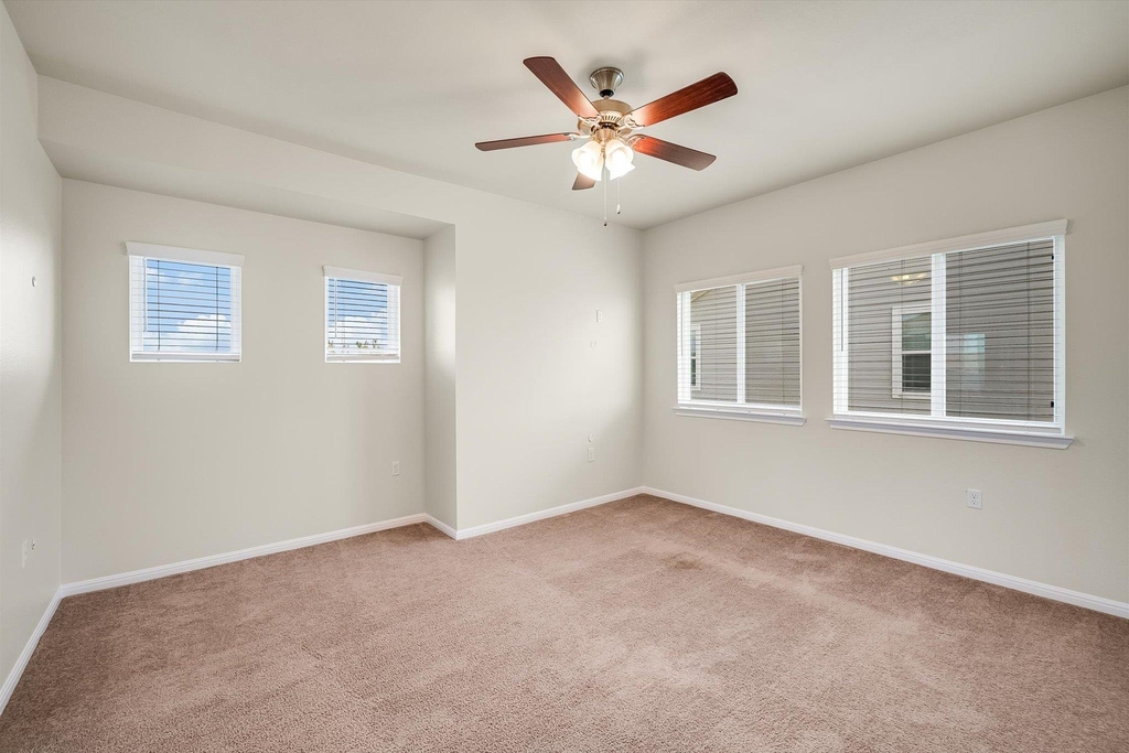 16309 Fetching Ave - Photo 10