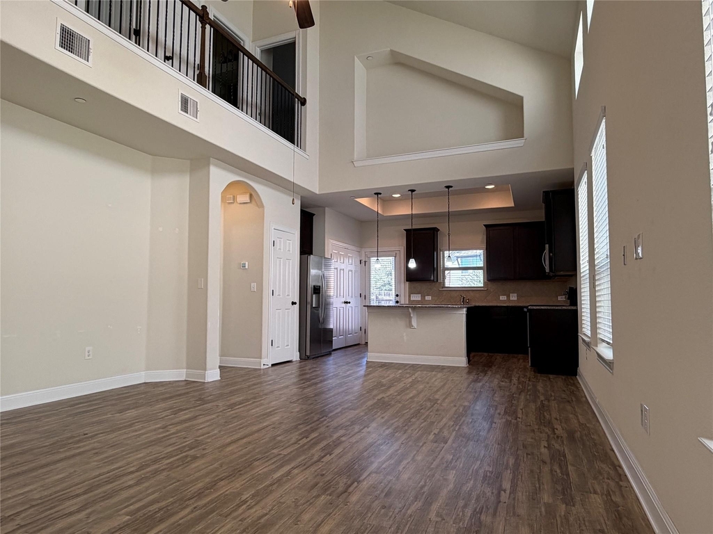 3240 E Whitestone Blvd - Photo 2