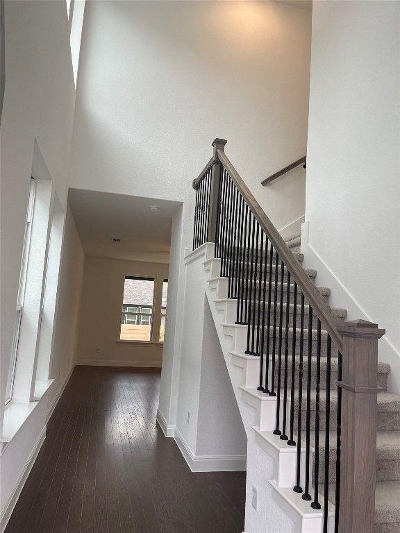304 Harbors Ln - Photo 1