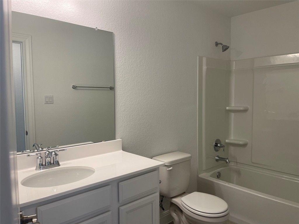 304 Harbors Ln - Photo 11