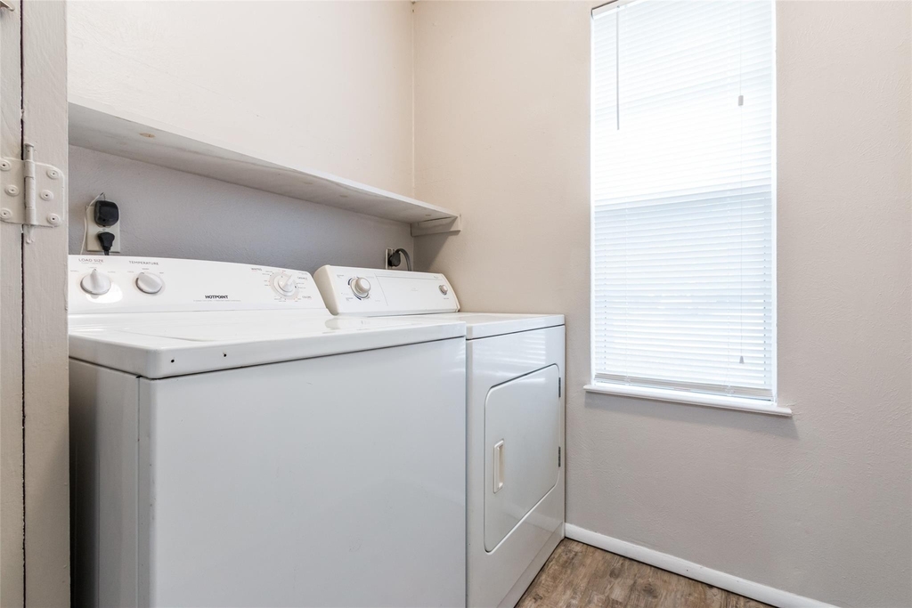 1209 Turtle Creek Blvd - Photo 6