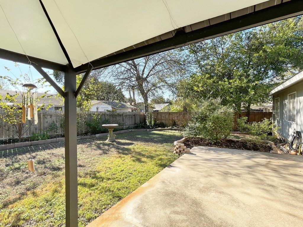 1209 Turtle Creek Blvd - Photo 12