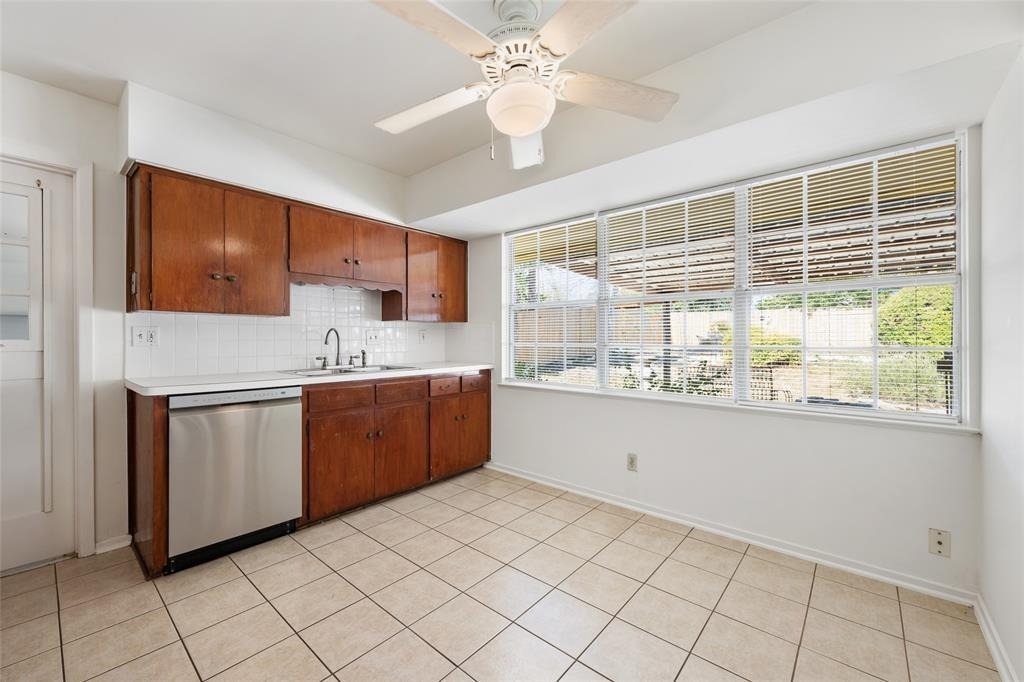 6706 Willamette Dr - Photo 13