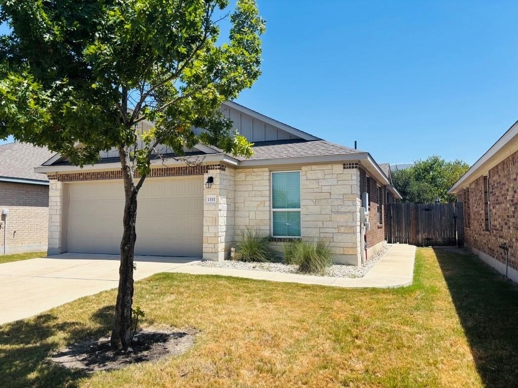 1311 Henry David Dr - Photo 1
