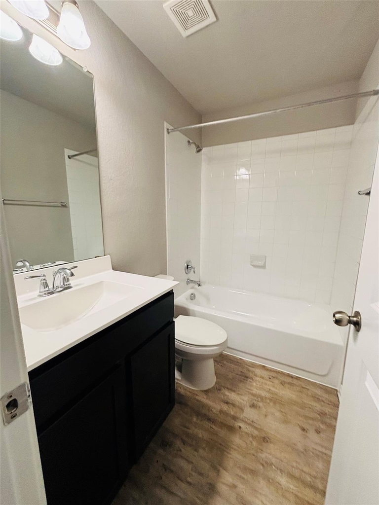 1311 Henry David Dr - Photo 5