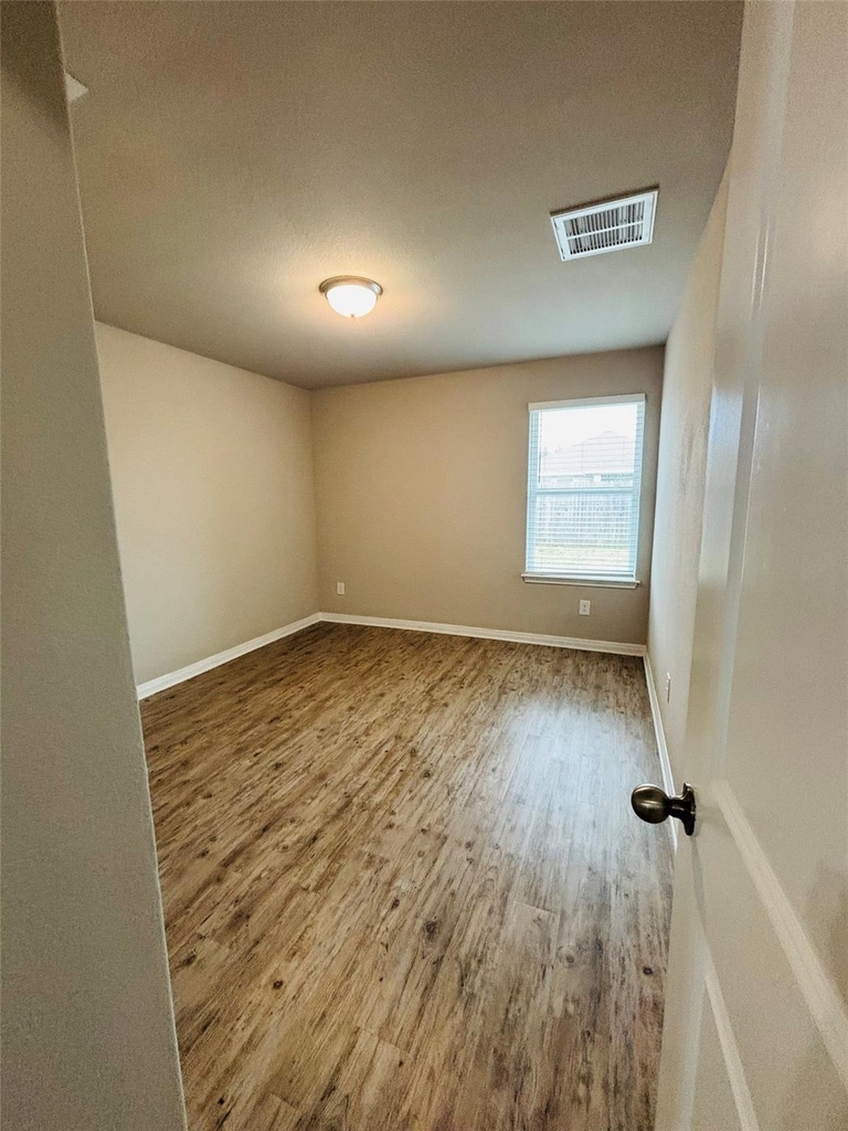 1311 Henry David Dr - Photo 7