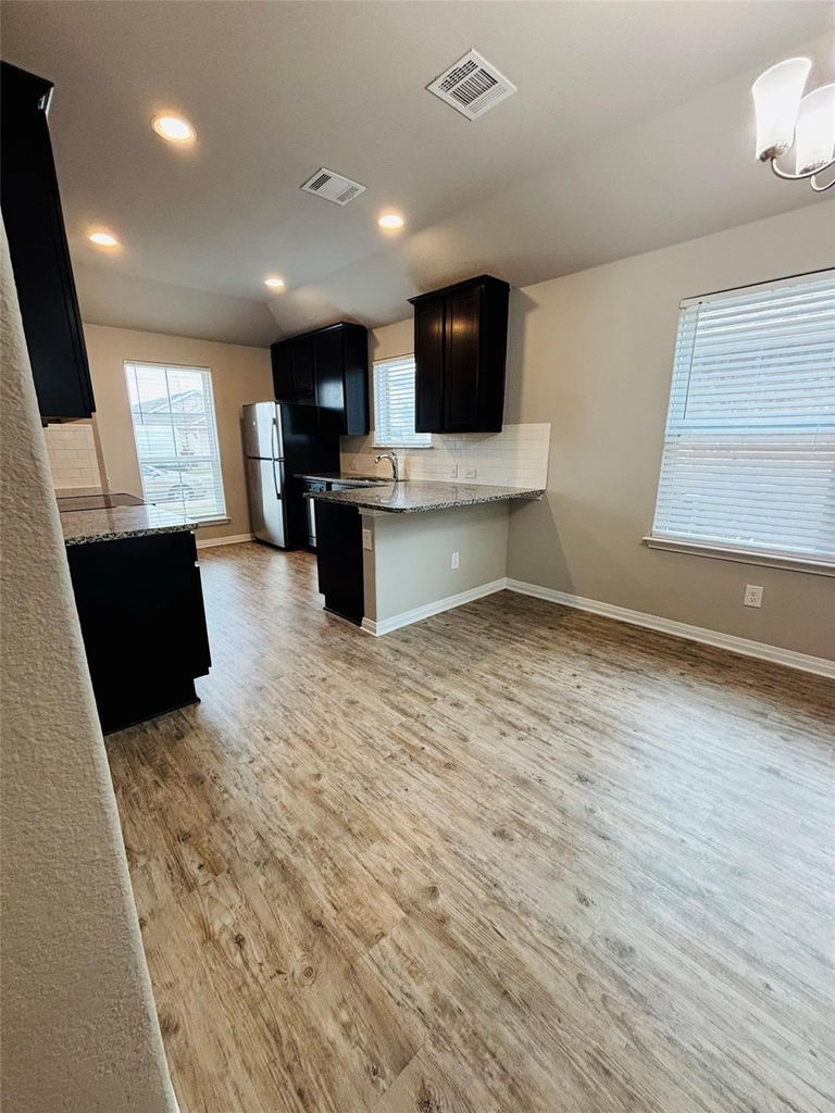 1311 Henry David Dr - Photo 3