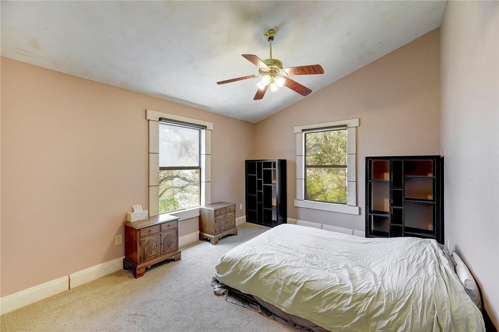 1712 Lakeshore Dr - Photo 7