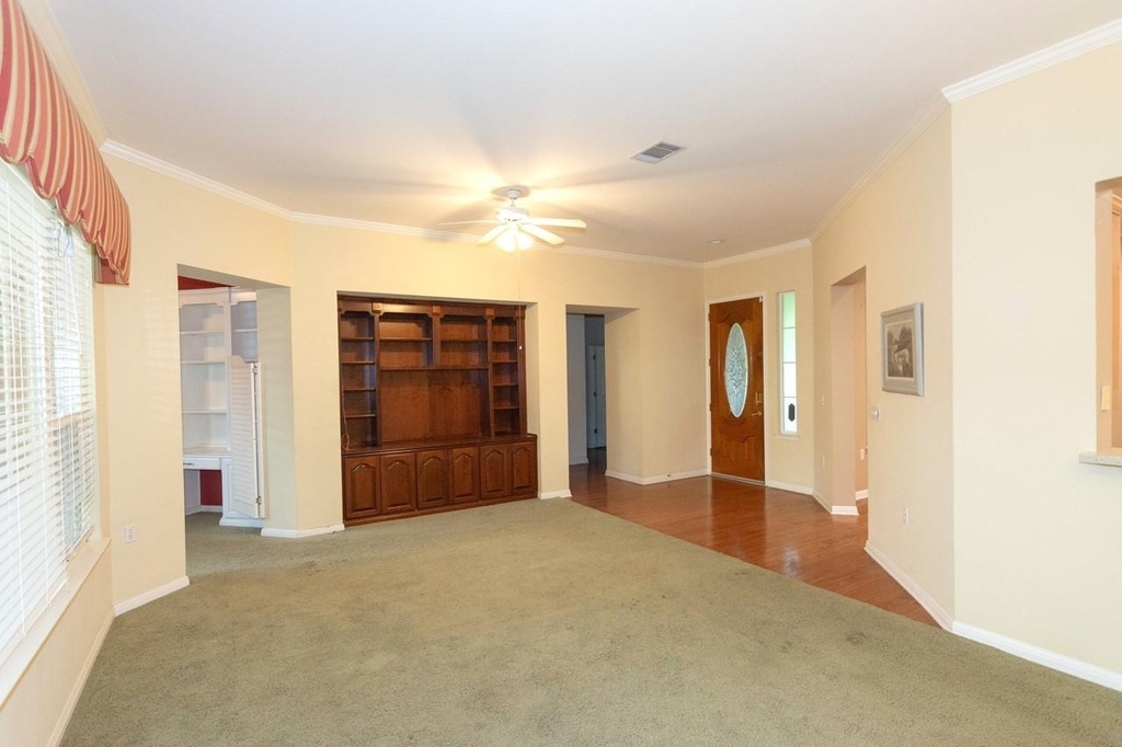 102 Harness Ln - Photo 3