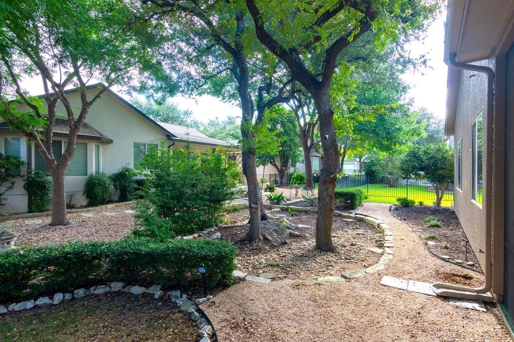 102 Harness Ln - Photo 22