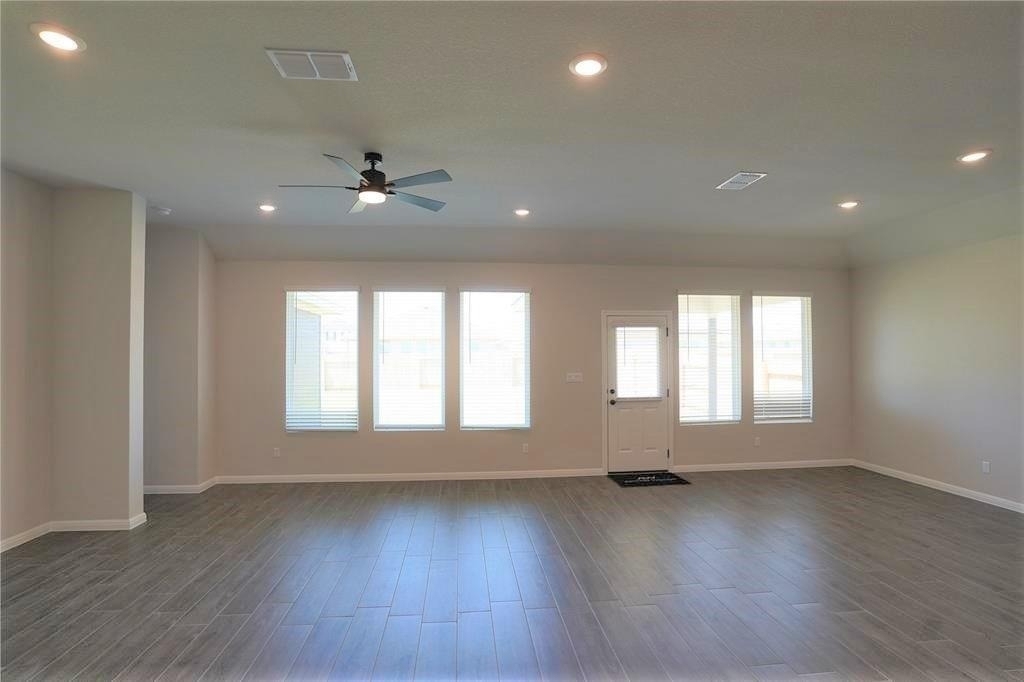 303 Bear Oak St - Photo 7