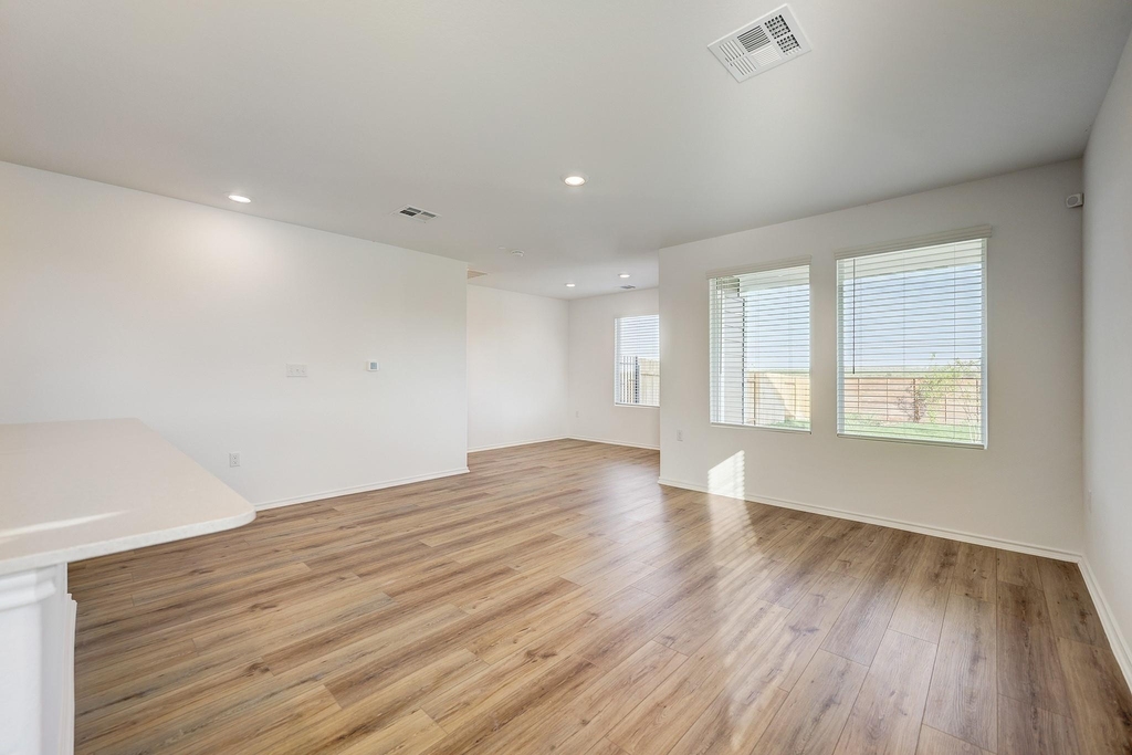 7325 Spotted Leaf Way - Photo 6