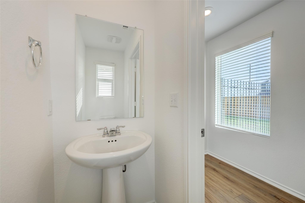 7325 Spotted Leaf Way - Photo 7