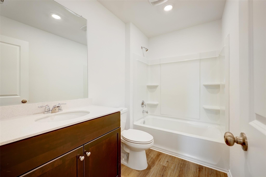7325 Spotted Leaf Way - Photo 10
