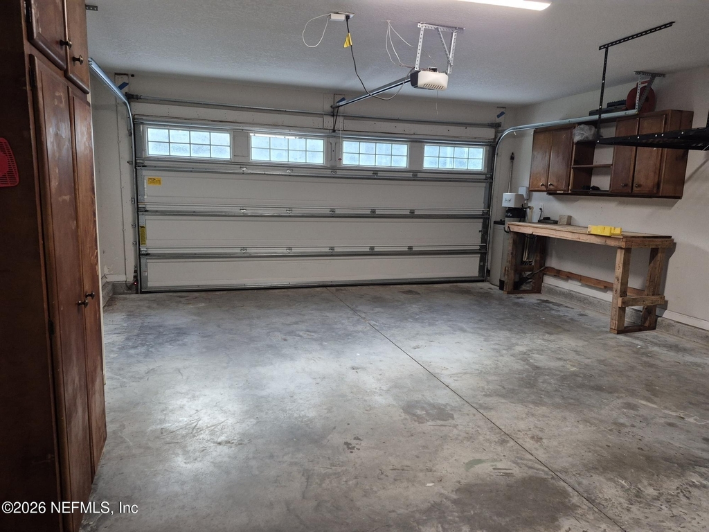 6806 Old Middleburg Road S - Photo 30