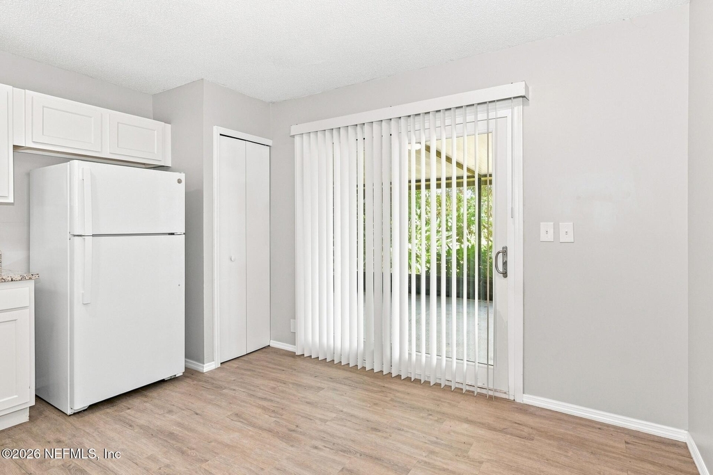 11491 Revenue Court - Photo 6