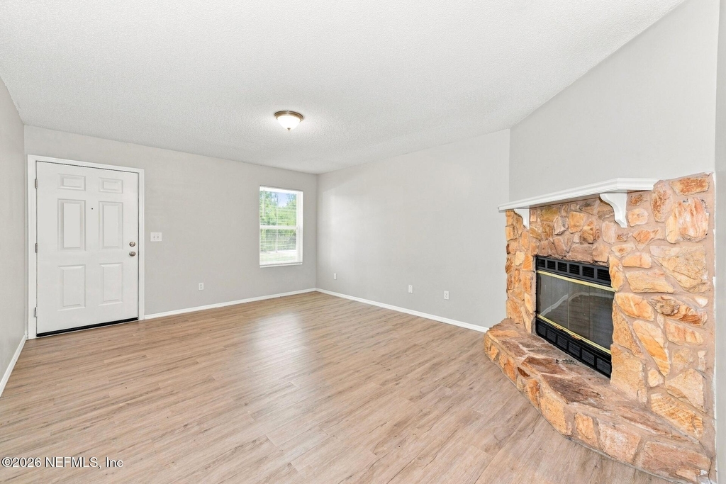 11491 Revenue Court - Photo 2