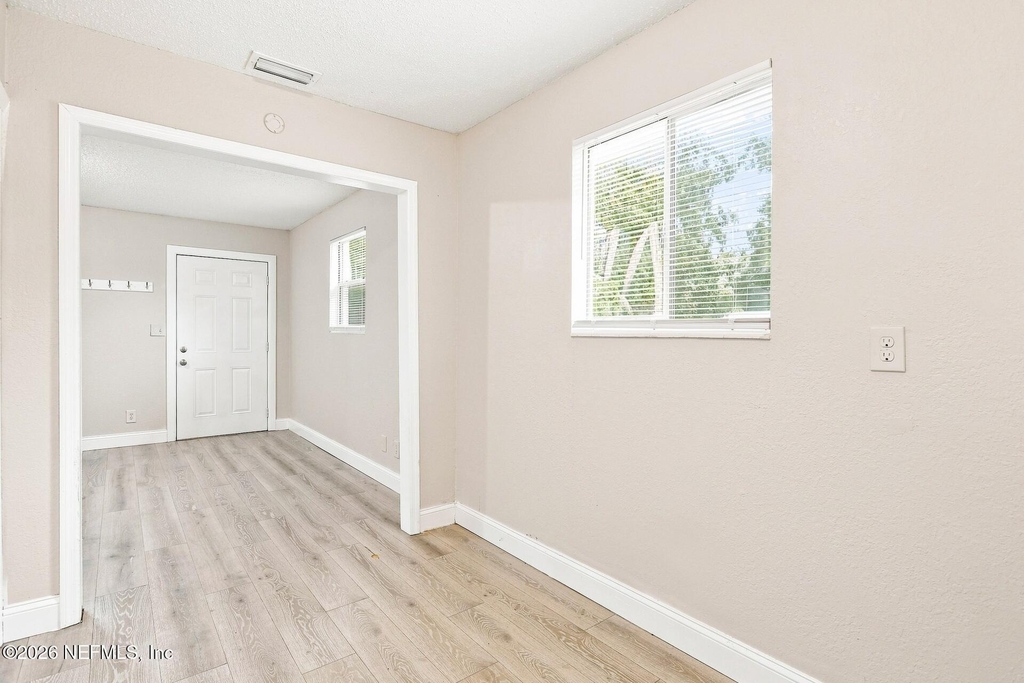 6790 Tinkerbell Lane - Photo 8
