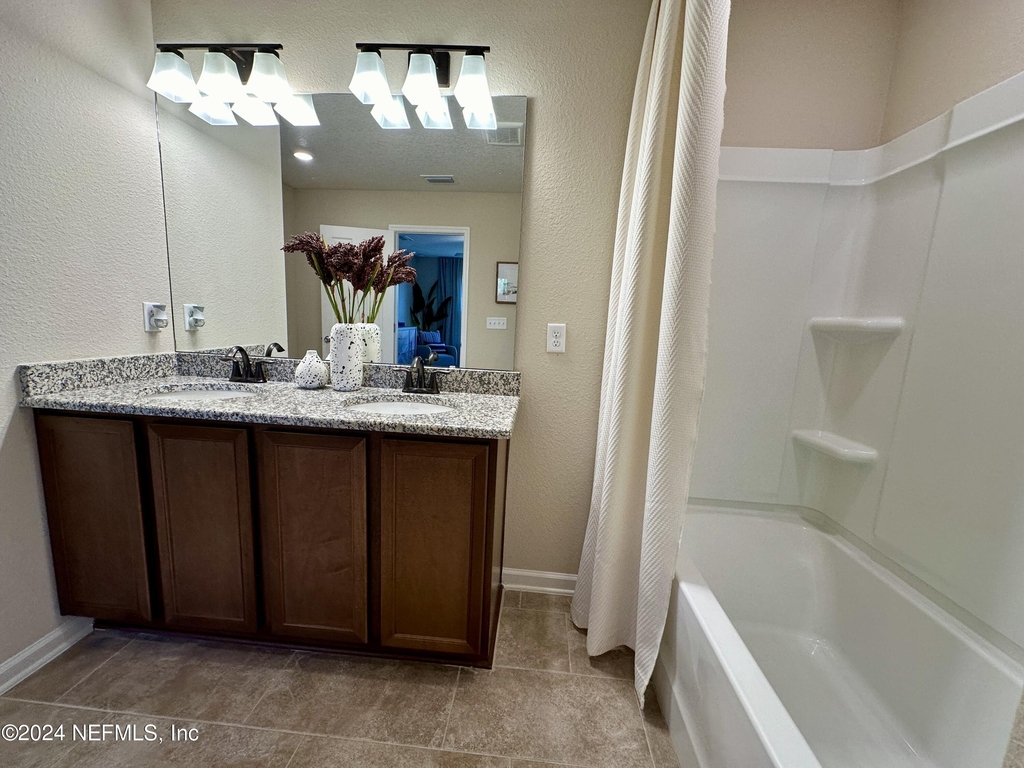 12398 Gillespie Avenue - Photo 77