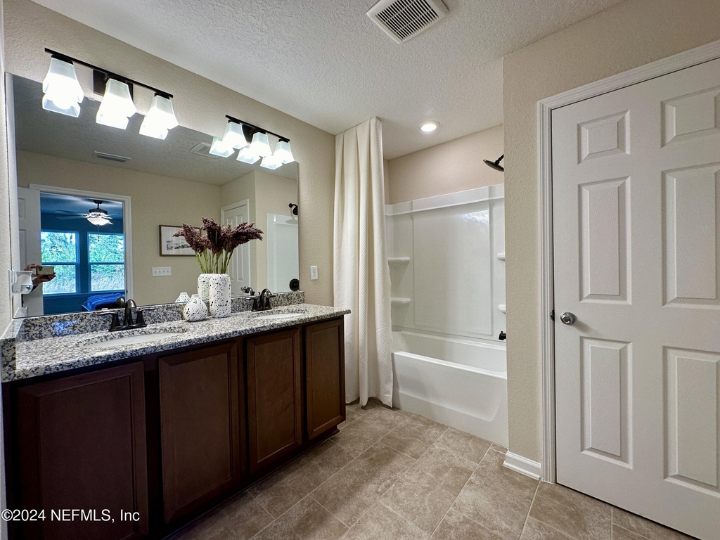 12398 Gillespie Avenue - Photo 76