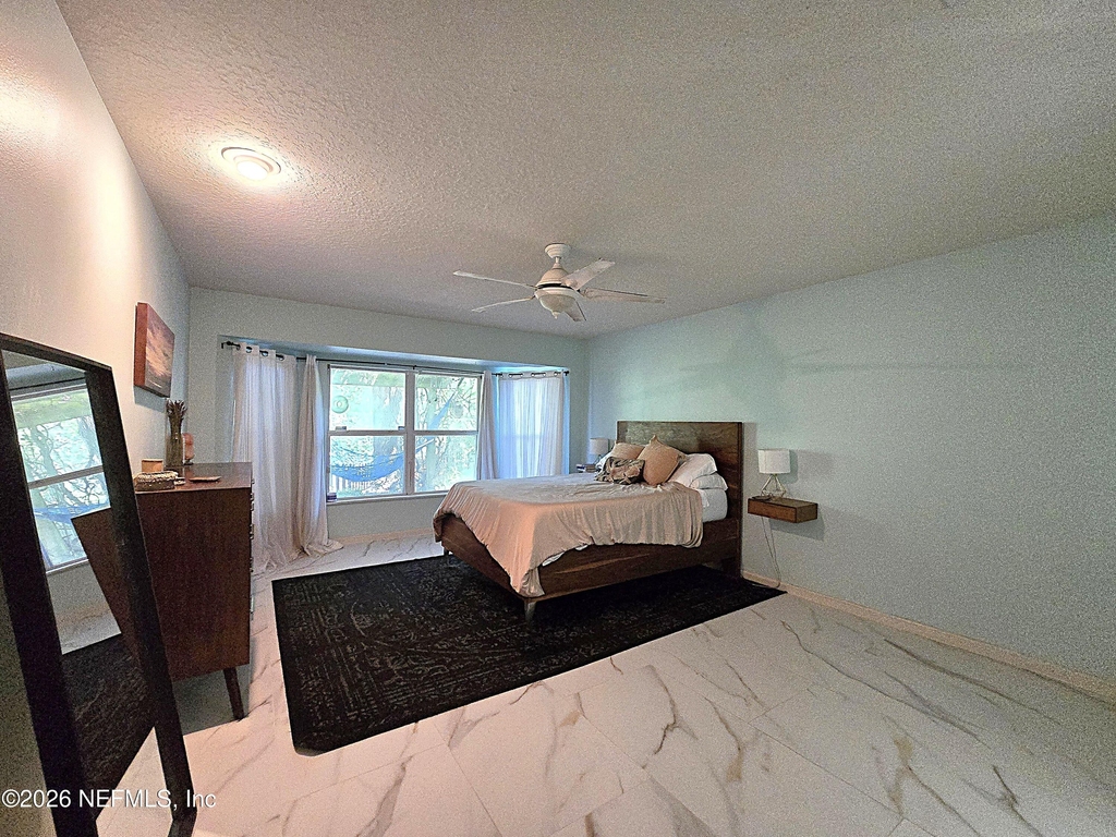 963 Collinswood Drive - Photo 6