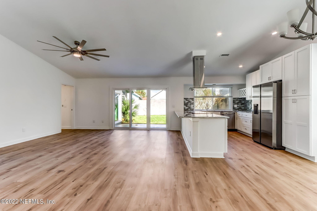 2775 Le Mans Court - Photo 4