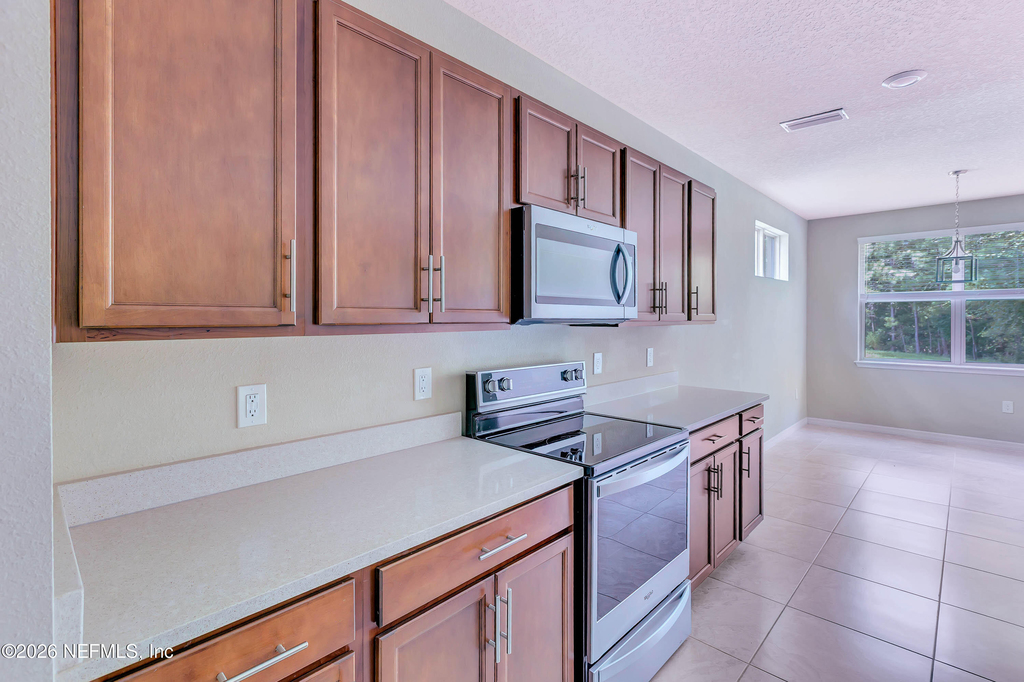 443 Orchard Pass Avenue - Photo 5