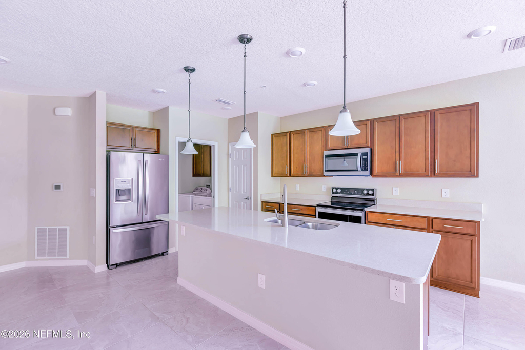 443 Orchard Pass Avenue - Photo 4
