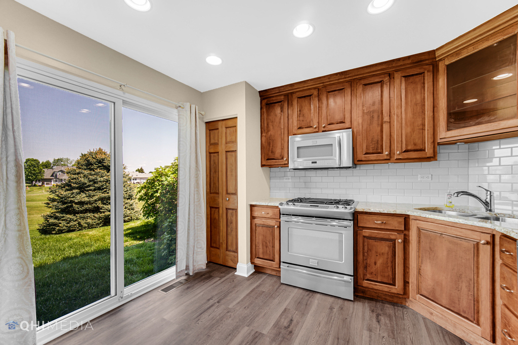 532 Heritage Drive - Photo 8