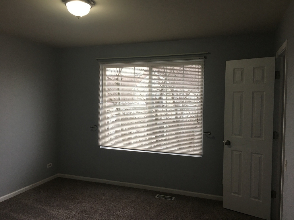 1770 Middlebury Drive - Photo 6