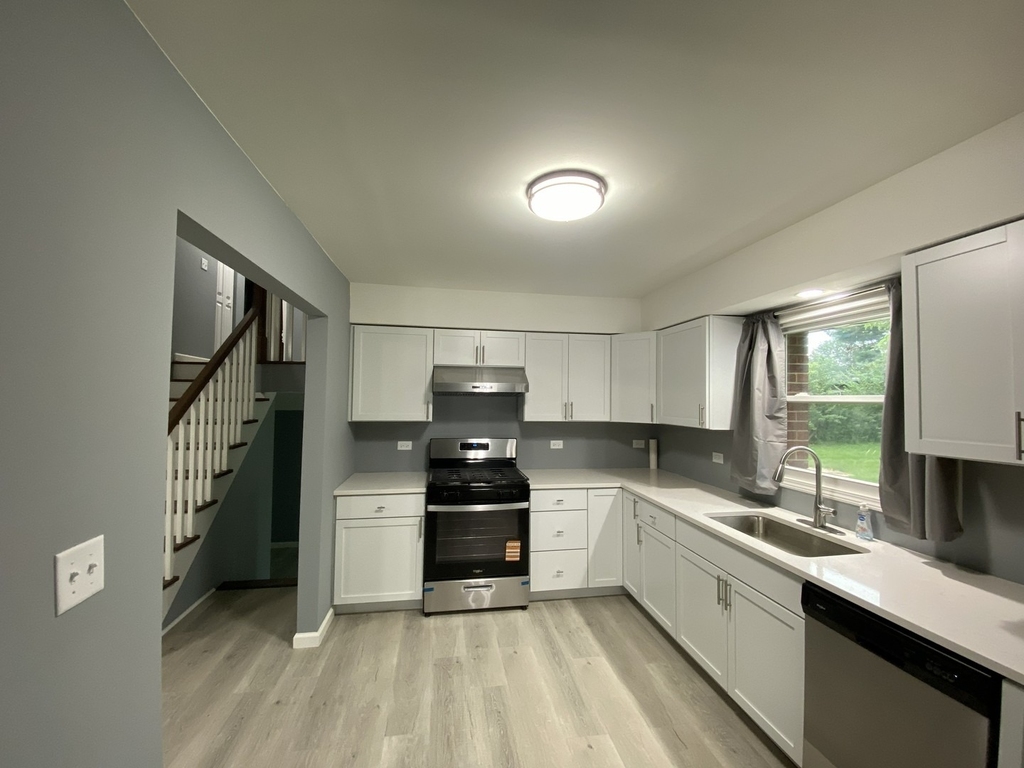 819 59th Street - Photo 9