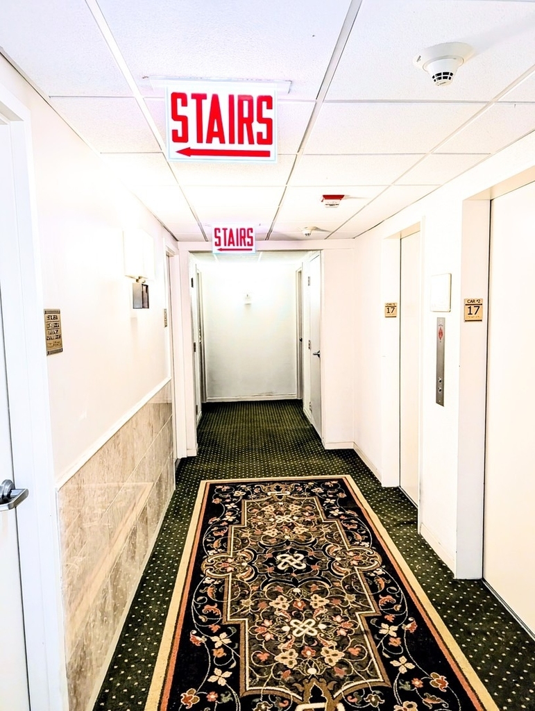 230 E Ontario Street - Photo 19