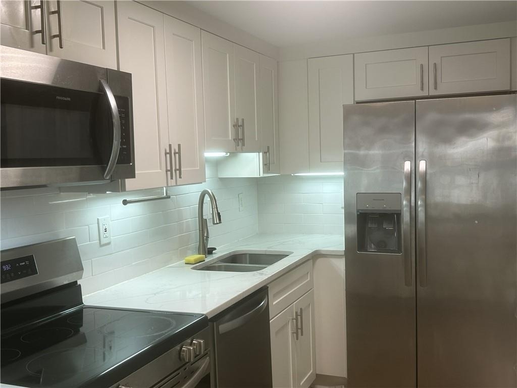 199 14th Street Ne - Photo 5