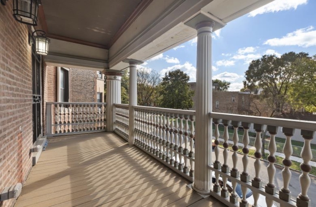 442 E 48th Street - Photo 9