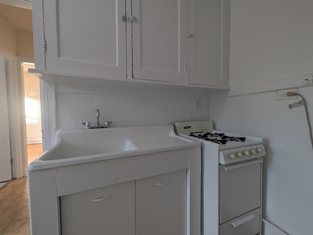 3310 W Schubert Avenue - Photo 10