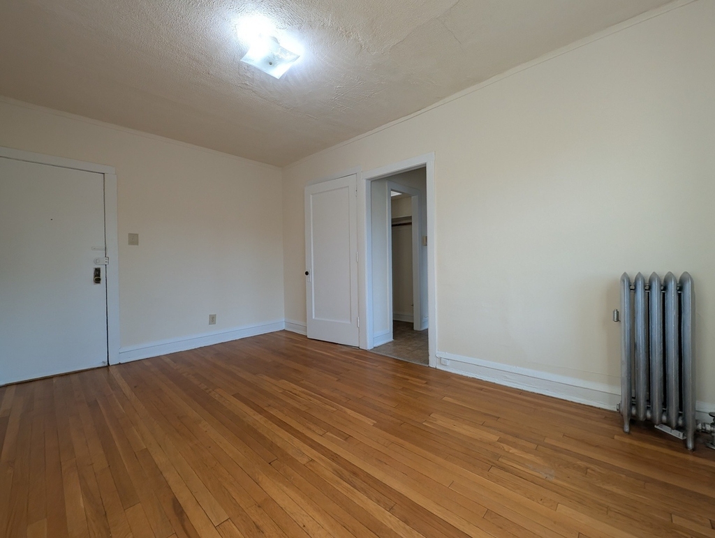 3310 W Schubert Avenue - Photo 4