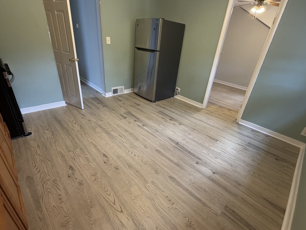 9916 Irving Park Road - Photo 11