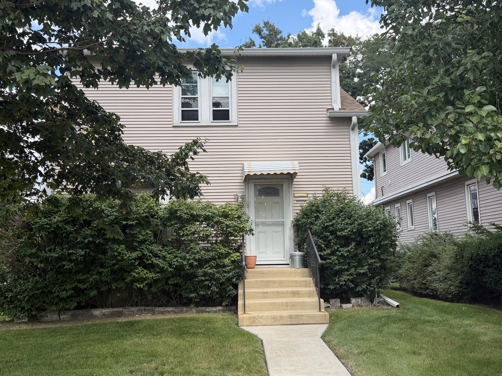 9916 Irving Park Road - Photo 2
