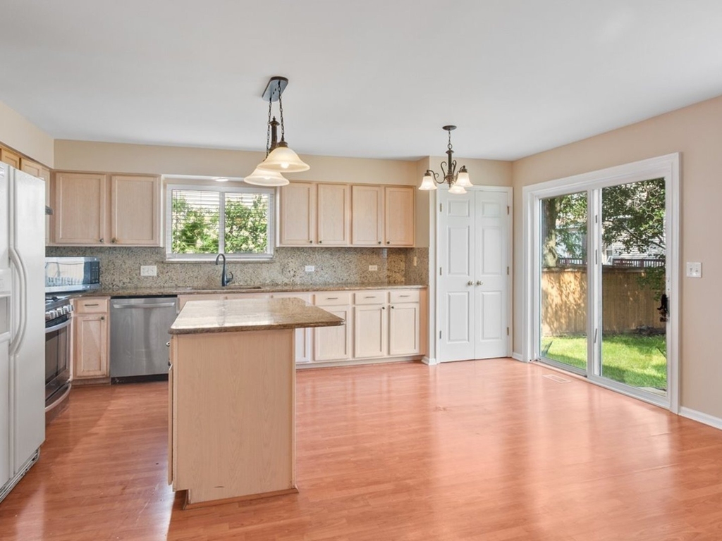 2607 Flagstone Circle - Photo 13
