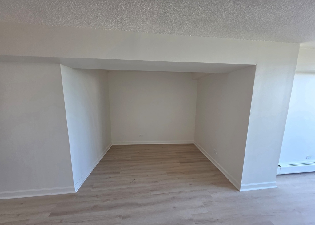 2201 Stewart S - Photo 4