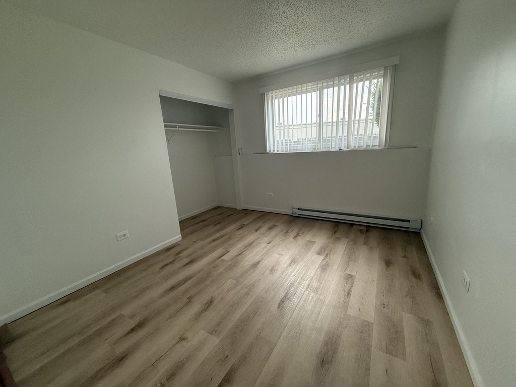 11621 Roberts Street - Photo 11