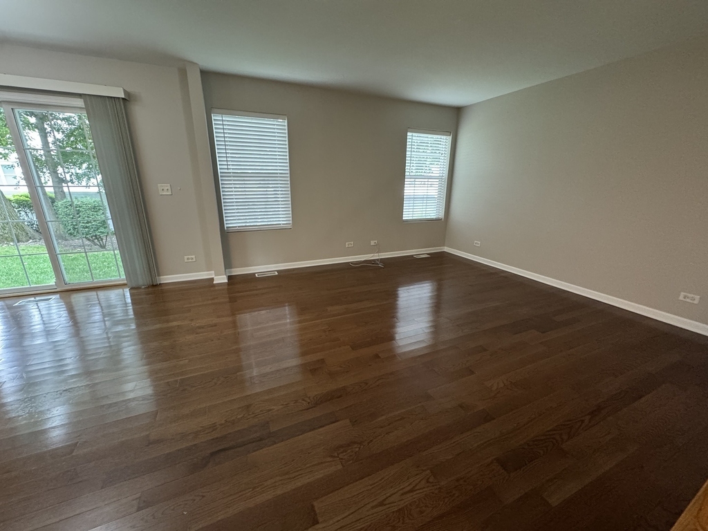 2399 Stoughton Circle - Photo 2