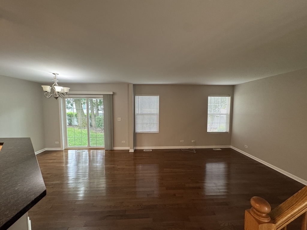 2399 Stoughton Circle - Photo 3