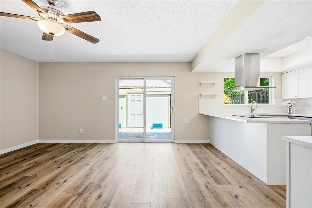 286 Westview Terrace - Photo 2