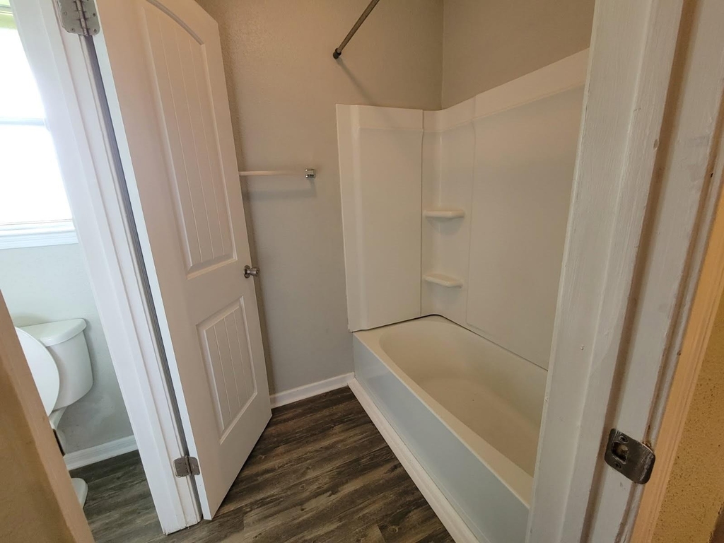 6617 N Lincoln Drive - Photo 8